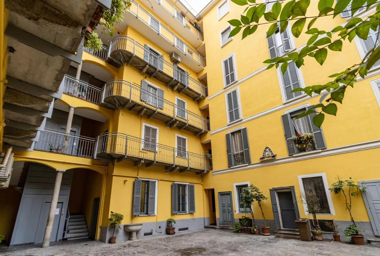Citylife - Fiera - 100M M1 - Ac -Wi-Fi Milano 0*,  İtalya